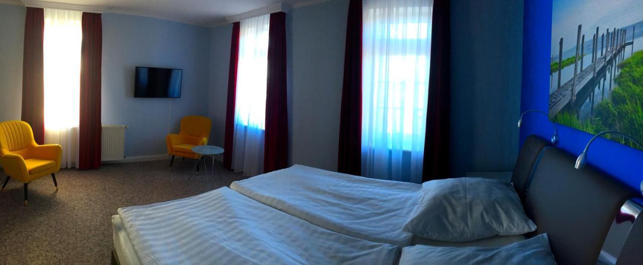 Seehotel Louise Dannenwalde 外观 照片